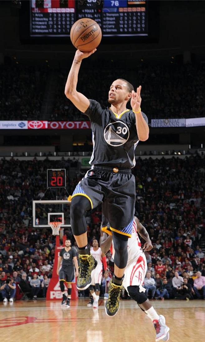 媒体的介入 媒体的介入