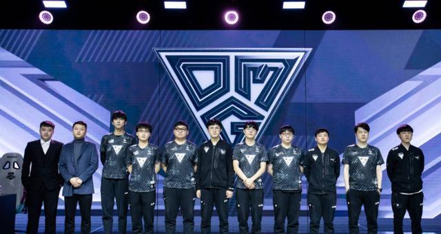 这次女排成 这次女排成