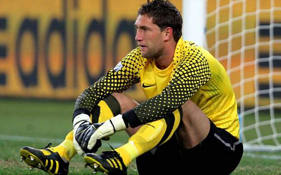 场上全力拼 场上全力拼